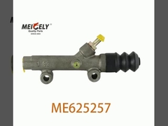Cylindre maître d'embrayage ME625257 original utilisé pour Fuso 6D14 6D16