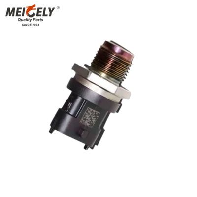 Capteur de pression de carburant 0281002921 d'origine adapté aux véhicules RVI