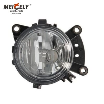 Phare avant OEM 9608200456 Feu antibrouillard R Phare pour Mercedes Actros MP4 F