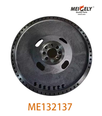 ME132137 Volant 6D16 6D17 Pour les camions MITSUBISHI FUSO