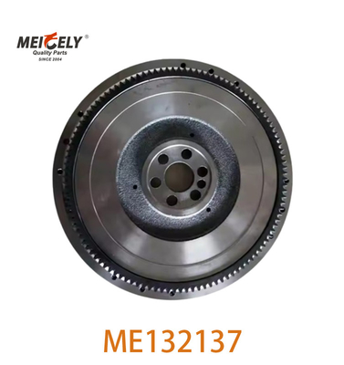 ME132137 Volant 6D16 6D17 Pour les camions MITSUBISHI FUSO