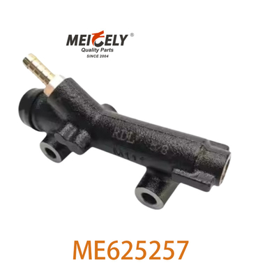 Cylindre maître d'embrayage ME625257 pour Fuso 6D14 6D16