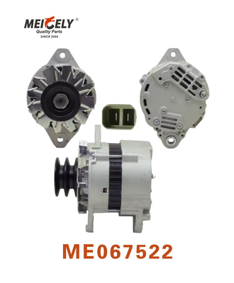 Alternateur de camion ME067522 ME077426 ME037616 24V 50A Pour les pièces détachées de camions Mitsubishi