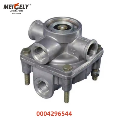 Valve de relais d'accélération hydraulique d'origine 0004296544 0004299544 pour camion