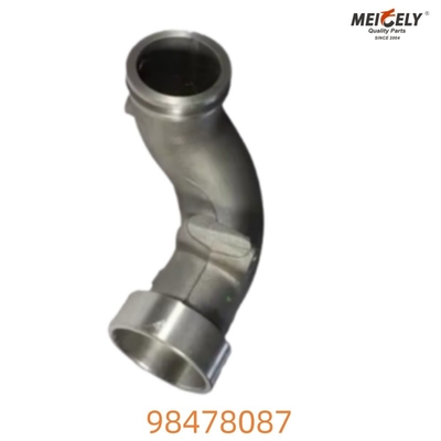Des tuyaux d'eau OEM pour Iveco. Parties de refroidissement de haute qualité.