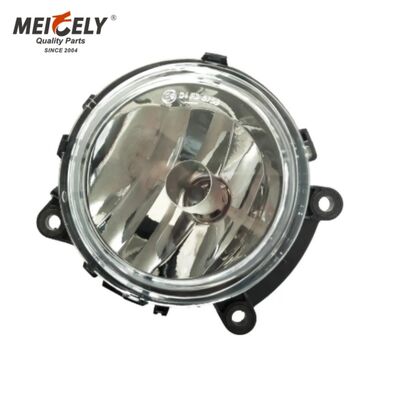 Phare avant OEM 9608200456 Feu antibrouillard R Phare pour Mercedes Actros MP4 F