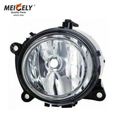 Phare avant OEM 9608200456 Feu antibrouillard R Phare pour Mercedes Actros MP4 F